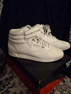 Reebok Men’s White High-Top Velcro Sneakers